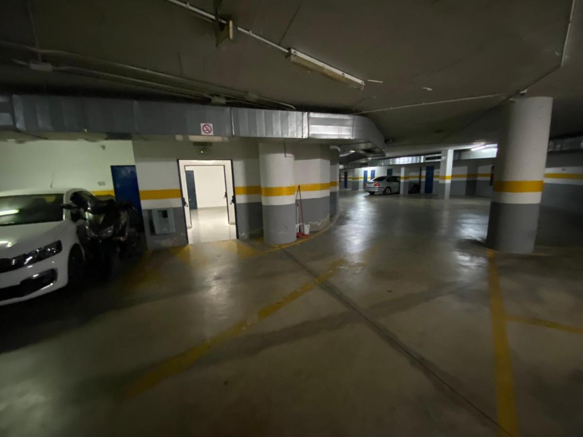 Acogedor Piso Con Parking Santa Justa Apartman Sevilla Kültér fotó