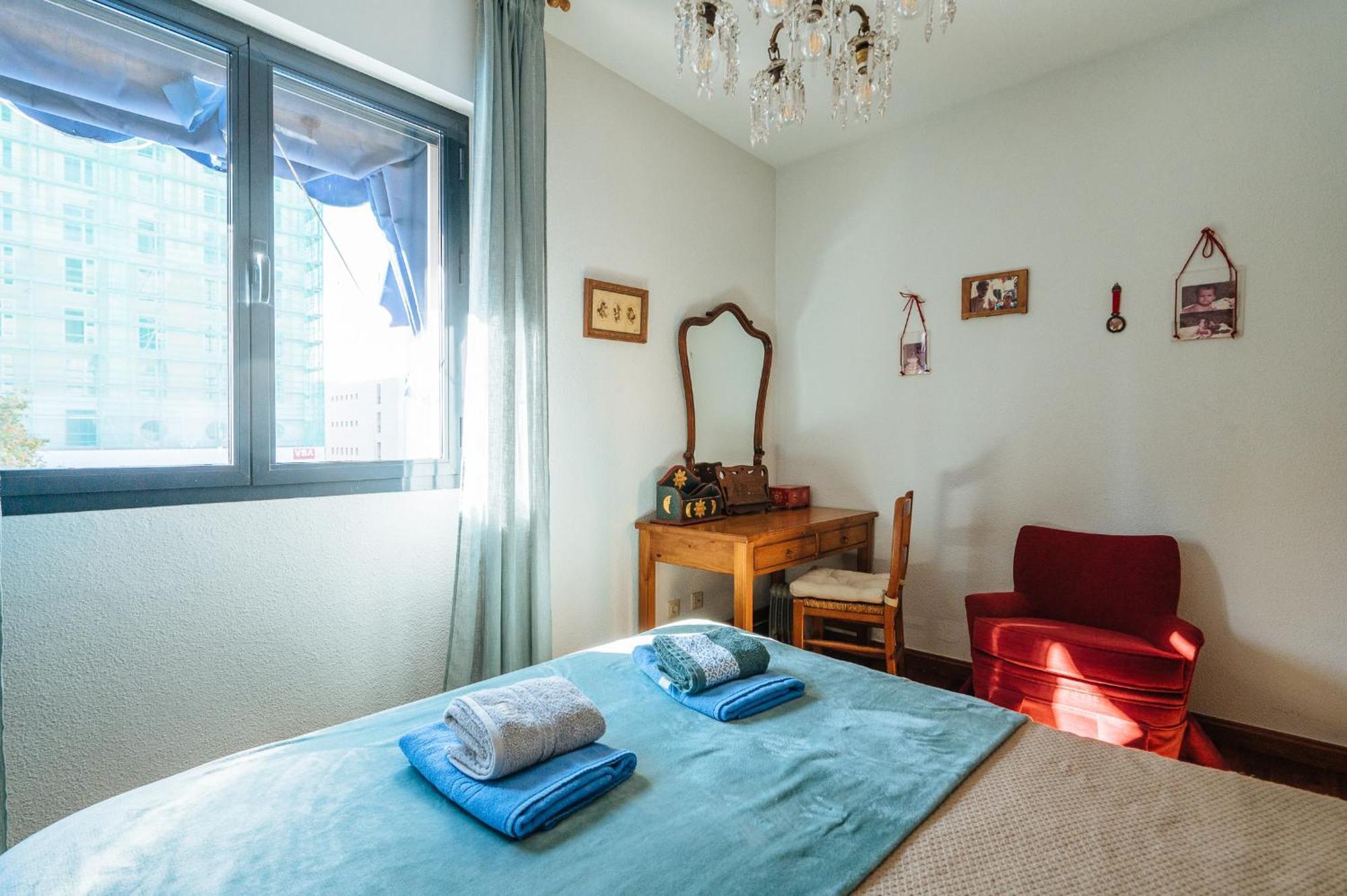 Acogedor Piso Con Parking Santa Justa Apartman Sevilla Kültér fotó