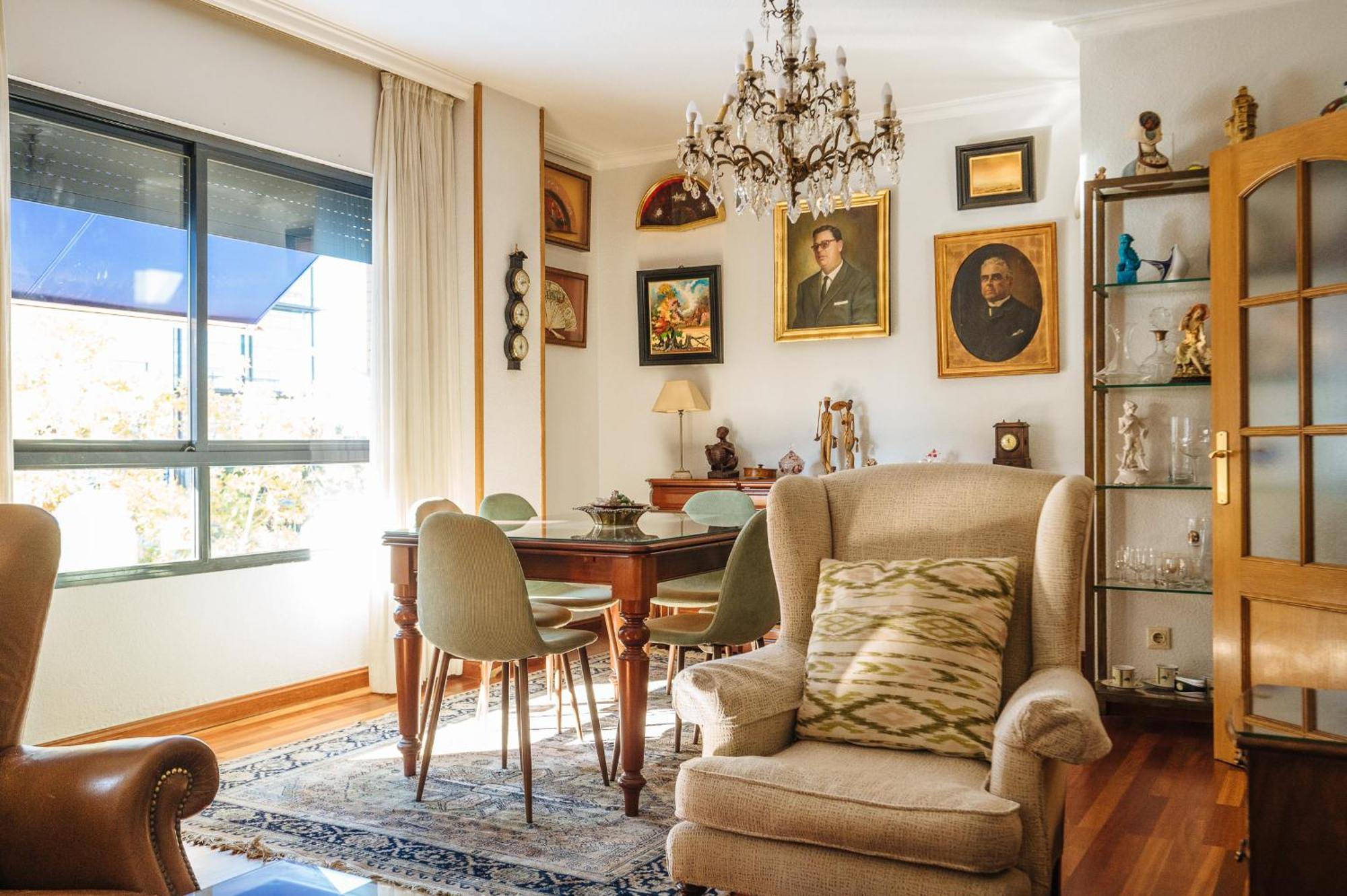 Acogedor Piso Con Parking Santa Justa Apartman Sevilla Kültér fotó